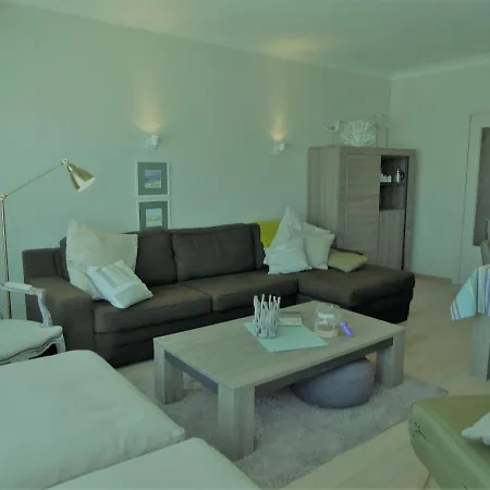 Luxurious T3 Garage, View On The Noordzee, 2-6 P Baby In Plein Center *