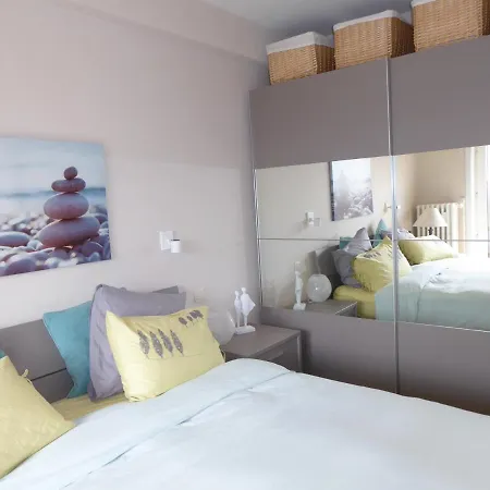 Luxurious T3 Garage, View On The Noordzee, 2-6 P Baby In Plein Center * Oostende